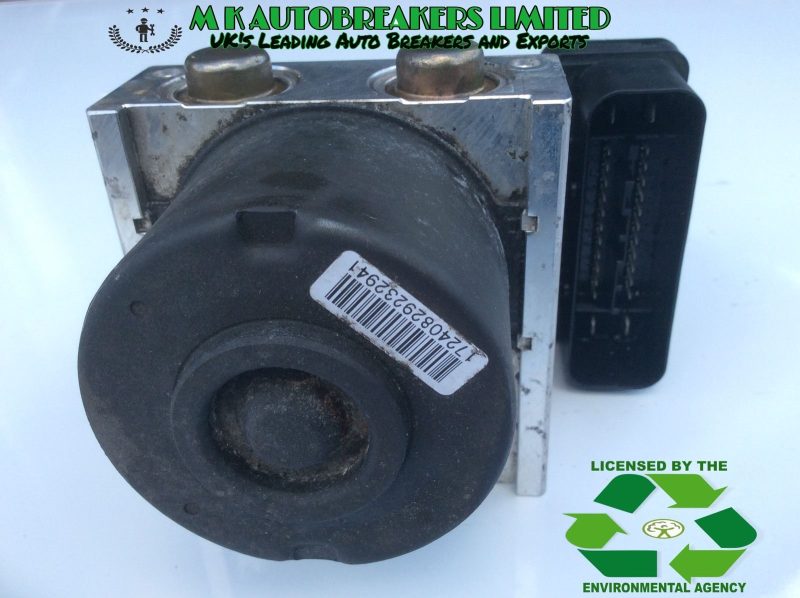 Vauxhall Astra From 03-06 ABS Modulator Pump (Breaking For Spare Parts) - Image 4