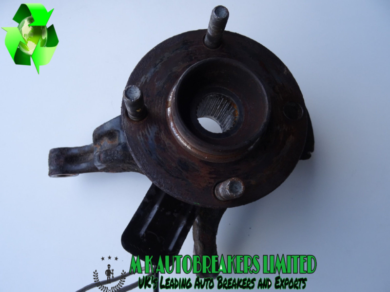 Nissan NV200 1.5 Diesel From 10-16 Front Hub Driver Side (Breaking For Parts) - Image 3