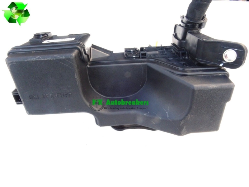 Peugeot 108 Fuse Relay Box 821110HT30 Genuine 2016