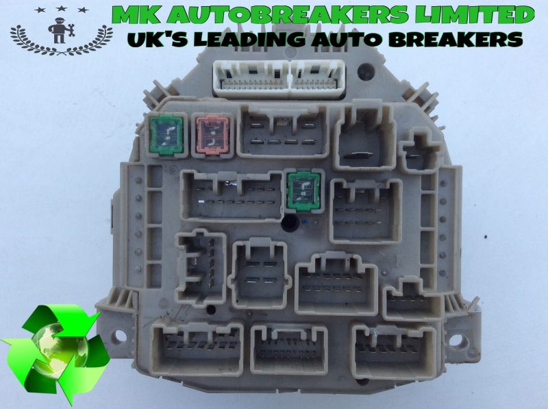 Toyota-Aygo-From-05-13-Speedo-Meter-Instrument-Cluster-Clock-Breaking-For-Part-222782261786-3