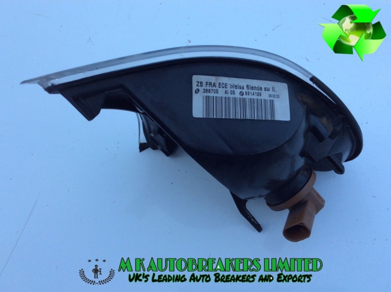 BMW E46 From 01-05 Front Indicator Light Passenger side (Breaking For Parts) - Image 4