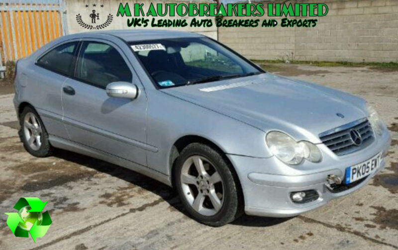 Mercedes C Class W203 Automatic Gear Selector (Breaking For Spare Parts) - Image 6