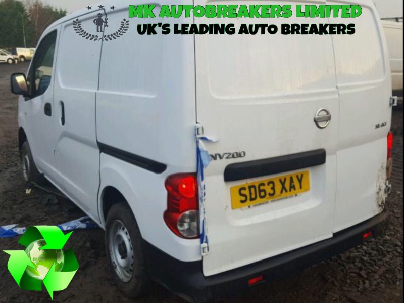 Nissan-NV200-15-Diesel-From-10-16-Steering-Wheel-Retrimmed-Breaking-For-Parts-222789503747-3