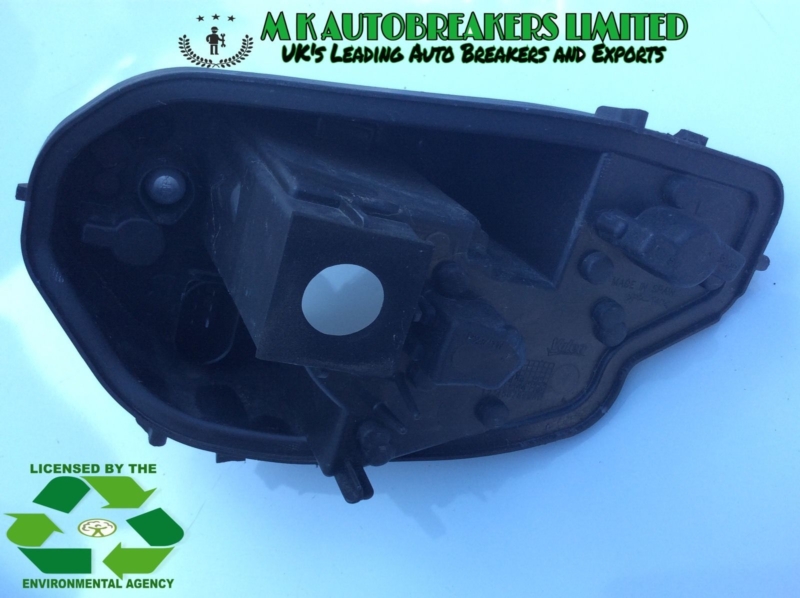 Seat Ibiza From 08-12 Rear Bulb Holder Passenger Side N/S (Breaking For Parts) - Image 3