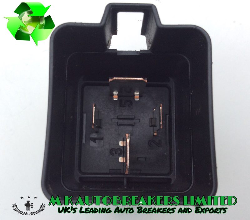 BMW-F30-From-12-15-Fan-Motor-Relay-Breaking-For-Spare-Parts-222738677158-2