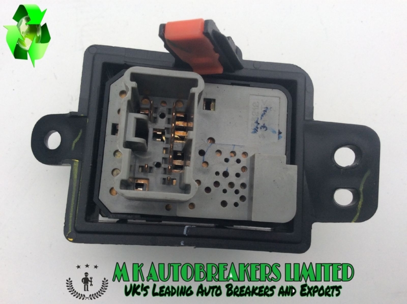 Honda-Jazz From 09-13 Wing Mirror Control Switch - Image 3