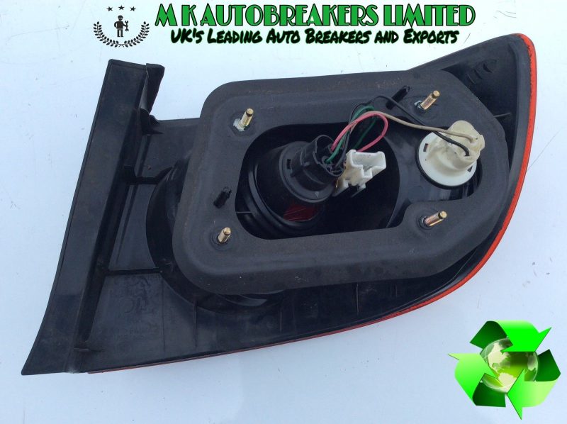 Hyundai Elantra From 00-03 Rear Light Passener Side (Breaking For Parts) - Image 3