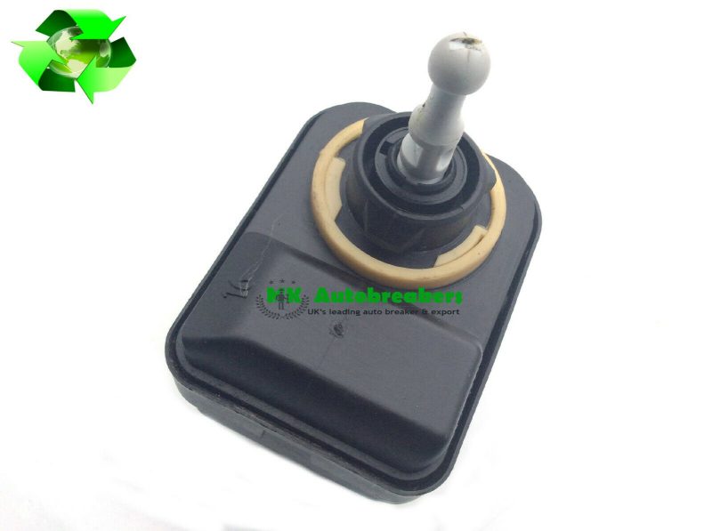 Nissan Note E11 From 2006-2013 Head light Adjuster actuator Motor - Image 3