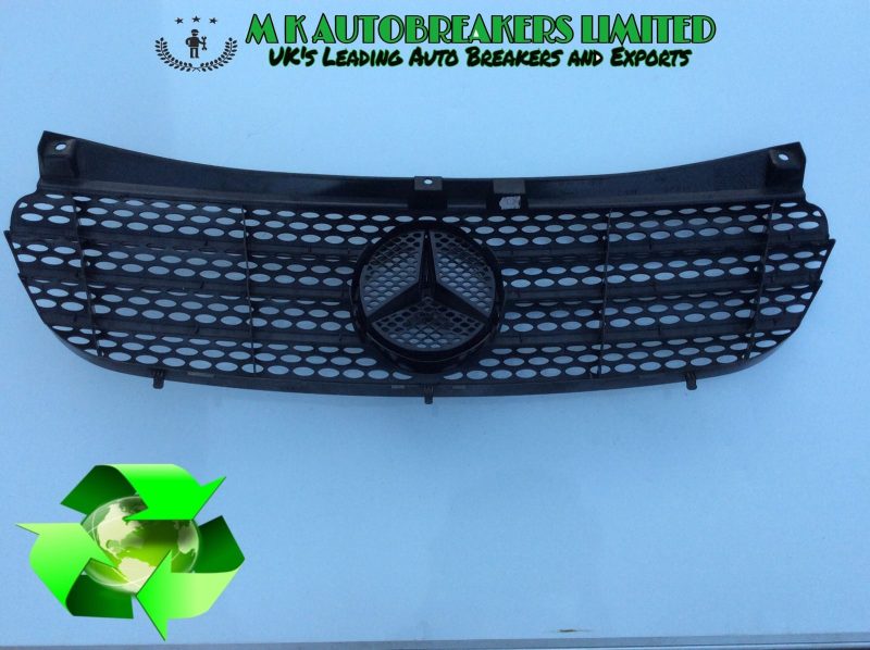 Mercedes Vito Model From 2004-2008 Front Grille / Air intake (Breaking For Parts - Image 4